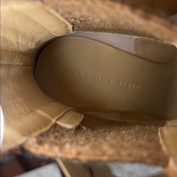 SOLD OUT. Veronica Beard Aari Suede Waterproof Chelsea Wedge. - Picture 9 of 10